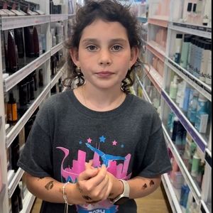 Meet your Posher, Sofia